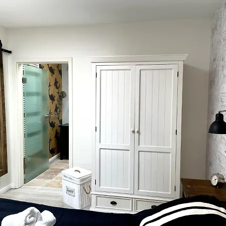 Strandhus 2 Apartment *