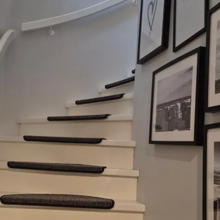 Apartment Pier 2 *